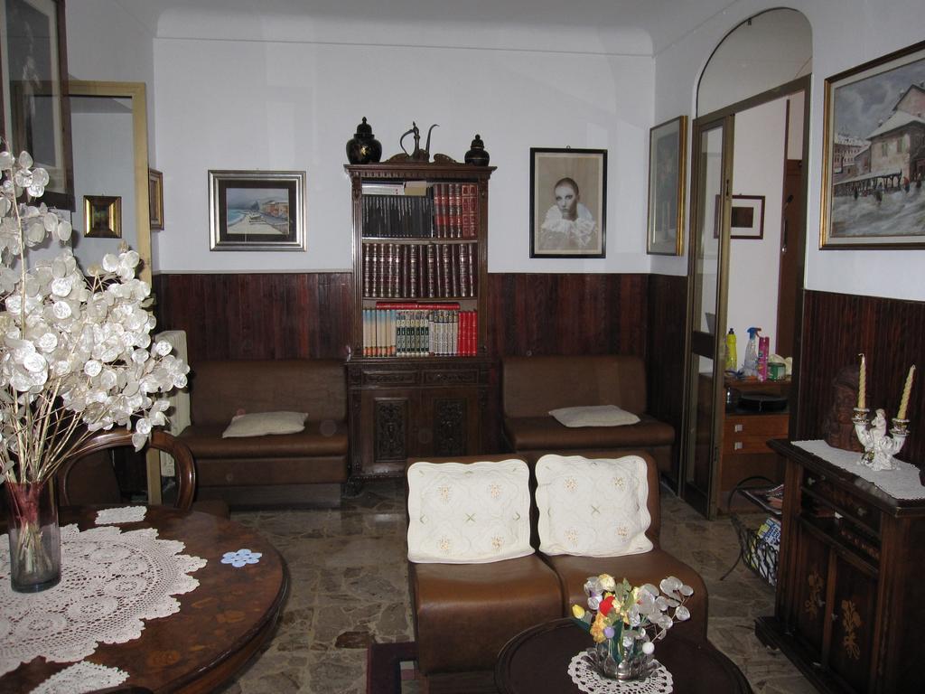 Albergo Kristina Bordighera Exterior photo